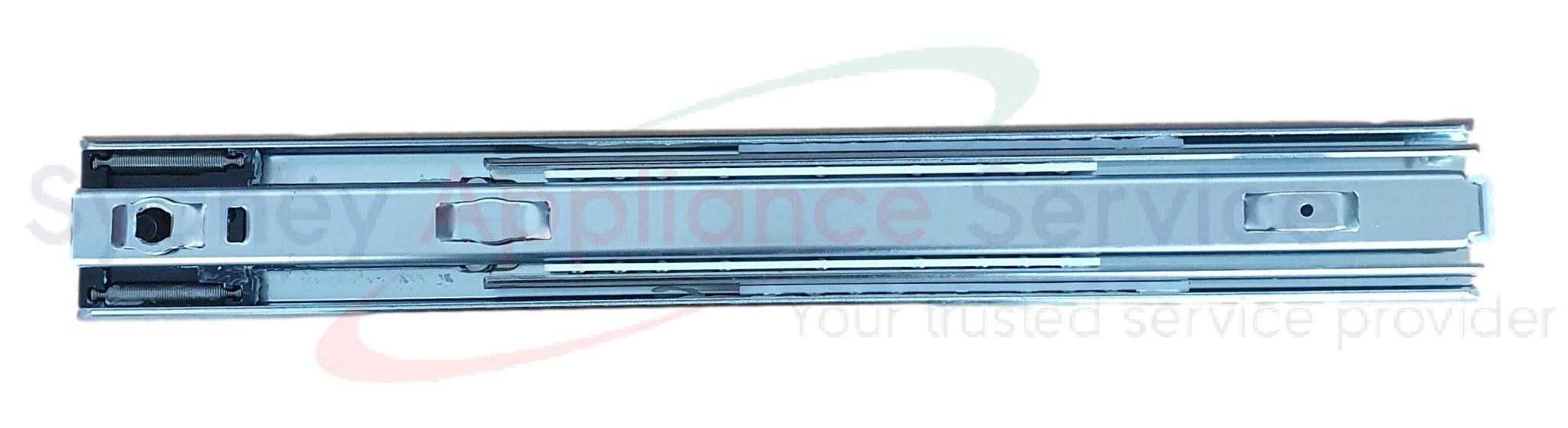 HISENSE FRIDGES & FREEZERS FRE GUIDED RAIL DRAWER L/H - K1539281 - K1539281 - Part for - - Models: HR6FDFF630B, HR6FDFF630S, HRFD577B HISENSE FRIDGES & FREEZERS FRE GUIDED RAIL DRAWER L/H - K1539281 - K1539281 - Part for - - Models: HR6FDFF630B, HR6FDFF630S, HRFD577B
