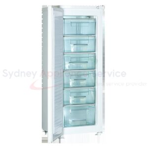 175L FREEZER