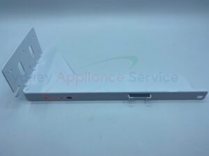 BEKO FRIDGES & FREEZERS DOOR_TRAVERS - 5739320100