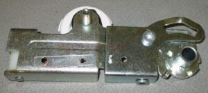 BEKO FRIDGES & FREEZERS ADJUSTABLE BOTTOM HINGE GROUP - 4942310100