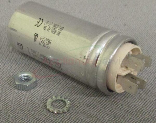 BEKO DRYER CAPACITOR (ARCOTRONICS 15 UF) - 2807962300 - 2807962300 - Part for  -  - Models: 7188231280, 7188234290, 7188234900, 7188236200, 7188236210, 7188241450, BDP700W, BDP710W, BDP810W, BDPB802SW, BDPB904HG, BDPB904HW