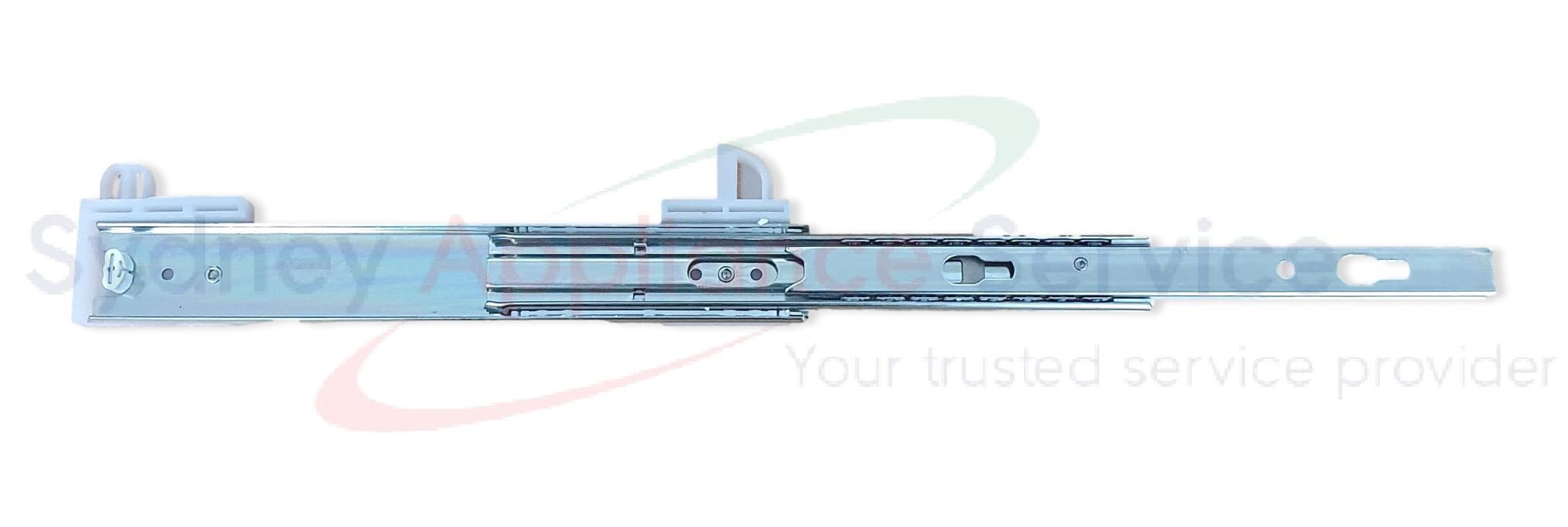 HISENSE FRIDGES & FREEZERS DRAWER RAIL R/H (1200384) - K2166860 - K2166860 - Part for - - Models: BB0A1, BBB00, BBBDH, BBMWP, BC7NH, HRCD585BW, HRCD585BWB, HRCD585SW, HRCD609B, HRCD609S HISENSE FRIDGES & FREEZERS DRAWER RAIL R/H (1200384) - K2166860 - K2166860 - Part for - - Models: BB0A1, BBB00, BBBDH, BBMWP, BC7NH, HRCD585BW, HRCD585BWB, HRCD585SW, HRCD609B, HRCD609S