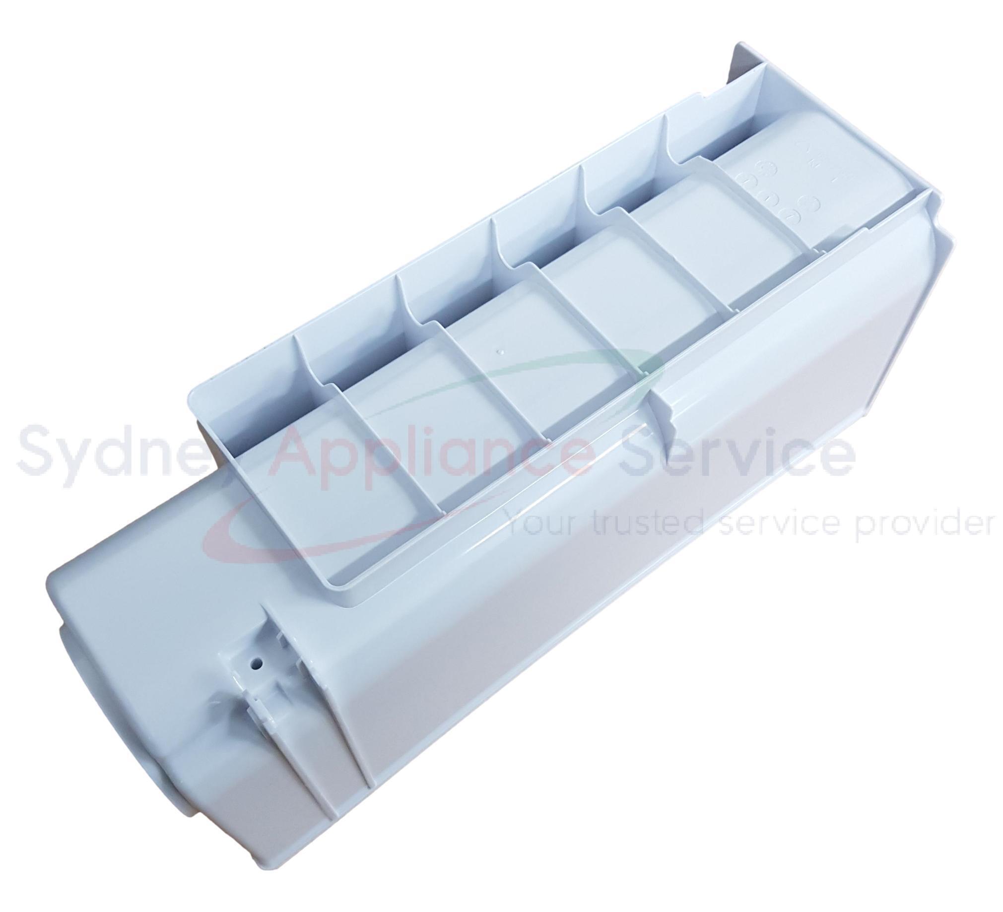 HISENSE FRIDGES & FREEZERS ICE BOX - K1870482 - K1870482 - Part for - - Models: HISENSE FRIDGES & FREEZERS ICE BOX - K1870482 - K1870482 - Part for - - Models: