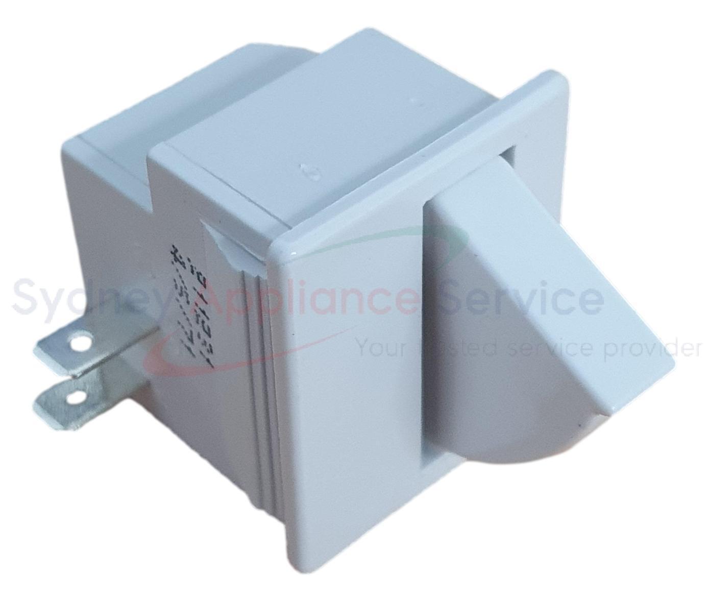 HISENSE FRIDGES & FREEZERS DOOR SWITCH - K1515993 - K1515993 - Part for - - Models: BDLNZ, HR6BMFF514SW HISENSE FRIDGES & FREEZERS DOOR SWITCH - K1515993 - K1515993 - Part for - - Models: BDLNZ, HR6BMFF514SW