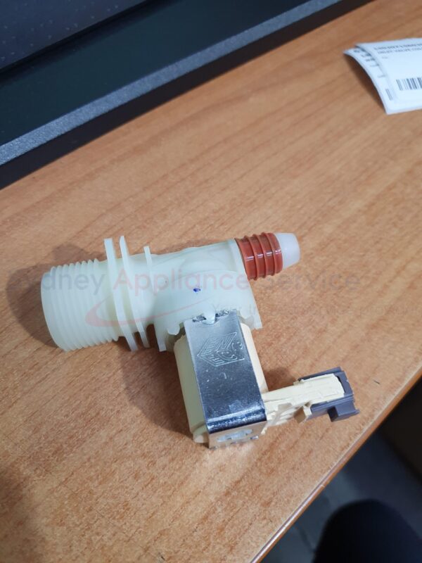 WESTINGHOUSE WASHING MACHINE INLET VALVE SINGLE HOT - 140207155015 - 140207155015 - Part for  -  - Models: 91304120300, 91304120301, 91304120401, 91304121400, 91304121500, 91304121600, 91304121700, 91304124600, 91304124700, WWT1084C7SA, WWT1084C7WA, WWT1184C7WA, WWT1284M7WA, WWT6084J5WA, WWT9084C7SA, WWT9084C7WA