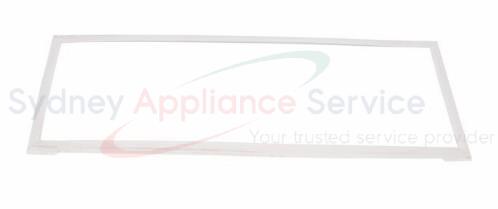 ELECTROLUX FRIDGES & FREEZERS GASKET REF - 8119885310 - 8119885310 - Part for - - Models: EHE5267BC (92506082703), EHE5267SC (92506082604), WHE5204BB (92506067302), WHE5204BC (92506087001), WHE5204SC (92506086801) ELECTROLUX FRIDGES & FREEZERS GASKET REF - 8119885310 - 8119885310 - Part for - - Models: EHE5267BC (92506082703), EHE5267SC (92506082604), WHE5204BB (92506067302), WHE5204BC (92506087001), WHE5204SC (92506086801)