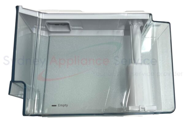 HITACHI FRIDGES & FREEZERS WATER-TANK-ASS'Y - PTR-WB64VGD 038 - PTR-WB64VGD 038 - Part for  -  - Models: R-WB640PT1GCK, R-WB640VT0GBK, R-WB640VT0GMG, R-WB640VT0XMGW, R-WB640VT0XMIR