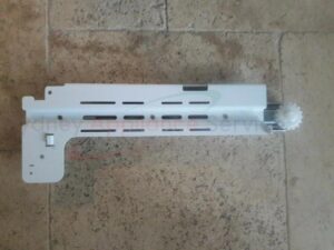 SAMSUNG FRIDGES & FREEZERS RAIL LOW L/H ASSY - DA97-13777B