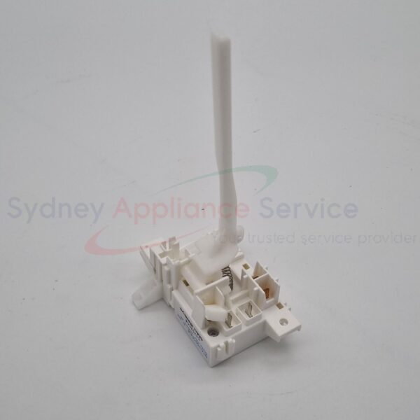 HITACHI WASHING MACHINE LID LOCK SWITCH (590V) - PTSF-80P 031 - PTSF-80P 031 - Part for  -  - Models: SF-P100XAV, SF-P100XAVSL