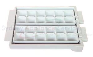 MITSUBISHI ELECTRIC FRIDGES & FREEZERS ICE TRAY - KIEL75440