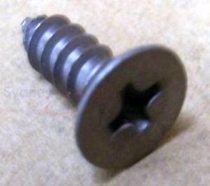 BEKO DISHWASHER SCREW ├Ÿ 3.9 L=11 (INNER-OUTER DOOR) - 1883460700