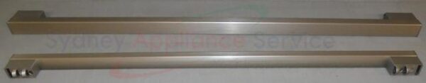 BEKO DOOR_HANDLE_ASSEMBLY - 4948011400 - 4948011400 - Part for  -  - Models: 7273742412, DN151120