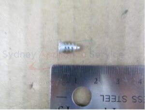 SAMSUNG SCREW-TAPPING;SWRCH18A;ZPC(WHT);L10;M4;F - 6002-001547