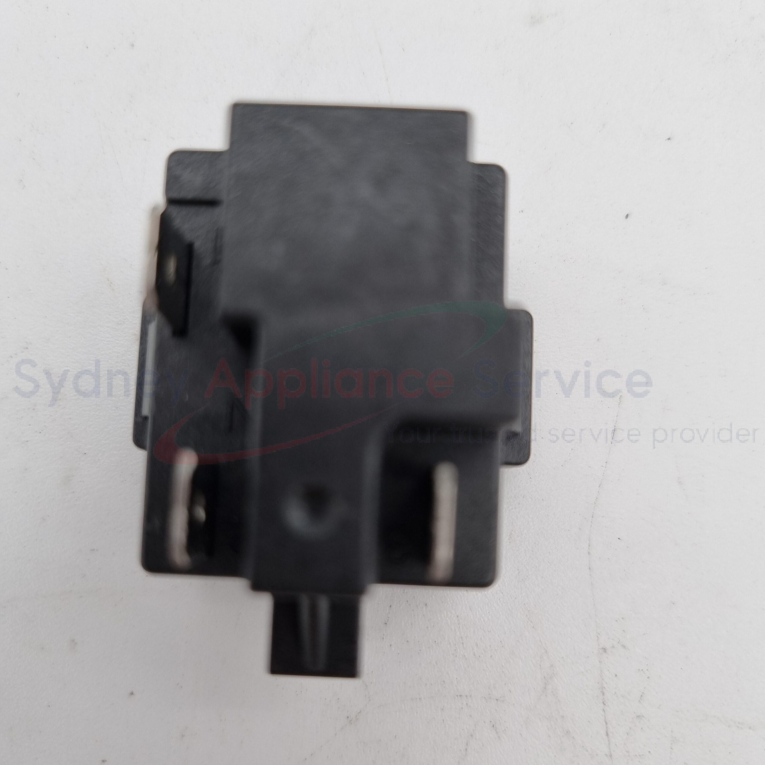 HISENSE FRIDGES & FREEZERS QD43H RELAY QD2-15 - K1512634 - K1512634 - Part for - - Models: B6ZQ5, B78JJ, B9BAS, B9WV7, B9X74, BA2KH, BA2KJ, BA3U6, BA74Y, BB6HJ, BB9NB, BBBBK, BBEDW, BBRME, BBU02, BBZDZ, BCD40, BCR8L, BCVC3, BCVU5, BDMEN, HC4(H2), HR6BF121B, HR6CDFF512C, HR6FDFF630B, HR6SBSFF566S, HR6SBSFF624BW, HR6TF92S, HR6TFF223, HR6TFF223S, HR6TFF272S, HR6VFF177A, HR6WC30, HRAF242, HRAF328, HRBF121, HRBF125, HRBF126S, HRBF179B, HRBF179R, HRBM292S, HRBM321S, HRCF144, HRFD577B, HRSBS519B, HRSBS578BW, HRSBS578SW, HRSBS633BW, HRTF205, HRTF205S, HRTF326, HRTF92S, HRVF155, HRVF170, HRVF240, HRVF384S, HRWC30 HISENSE FRIDGES & FREEZERS QD43H RELAY QD2-15 - K1512634 - K1512634 - Part for - - Models: B6ZQ5, B78JJ, B9BAS, B9WV7, B9X74, BA2KH, BA2KJ, BA3U6, BA74Y, BB6HJ, BB9NB, BBBBK, BBEDW, BBRME, BBU02, BBZDZ, BCD40, BCR8L, BCVC3, BCVU5, BDMEN, HC4(H2), HR6BF121B, HR6CDFF512C, HR6FDFF630B, HR6SBSFF566S, HR6SBSFF624BW, HR6TF92S, HR6TFF223, HR6TFF223S, HR6TFF272S, HR6VFF177A, HR6WC30, HRAF242, HRAF328, HRBF121, HRBF125, HRBF126S, HRBF179B, HRBF179R, HRBM292S, HRBM321S, HRCF144, HRFD577B, HRSBS519B, HRSBS578BW, HRSBS578SW, HRSBS633BW, HRTF205, HRTF205S, HRTF326, HRTF92S, HRVF155, HRVF170, HRVF240, HRVF384S, HRWC30
