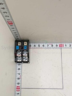 SAMSUNG AIR CON TERMINAL BLOCK;2P(4SCREW);MELAMINE;600V; - DB37-00036A