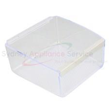 ELECTROLUX BIN DOOR FLEX 1/3 WH - A07338001 - A07338001 - Part for - - Models: EHE6899SA (92506032400), WHE6874BA (92506061500), WHE6874SA (92506031300), WHE7074SA (92506031700), WQE6870BA (92506061200) ELECTROLUX BIN DOOR FLEX 1/3 WH - A07338001 - A07338001 - Part for - - Models: EHE6899SA (92506032400), WHE6874BA (92506061500), WHE6874SA (92506031300), WHE7074SA (92506031700), WQE6870BA (92506061200)