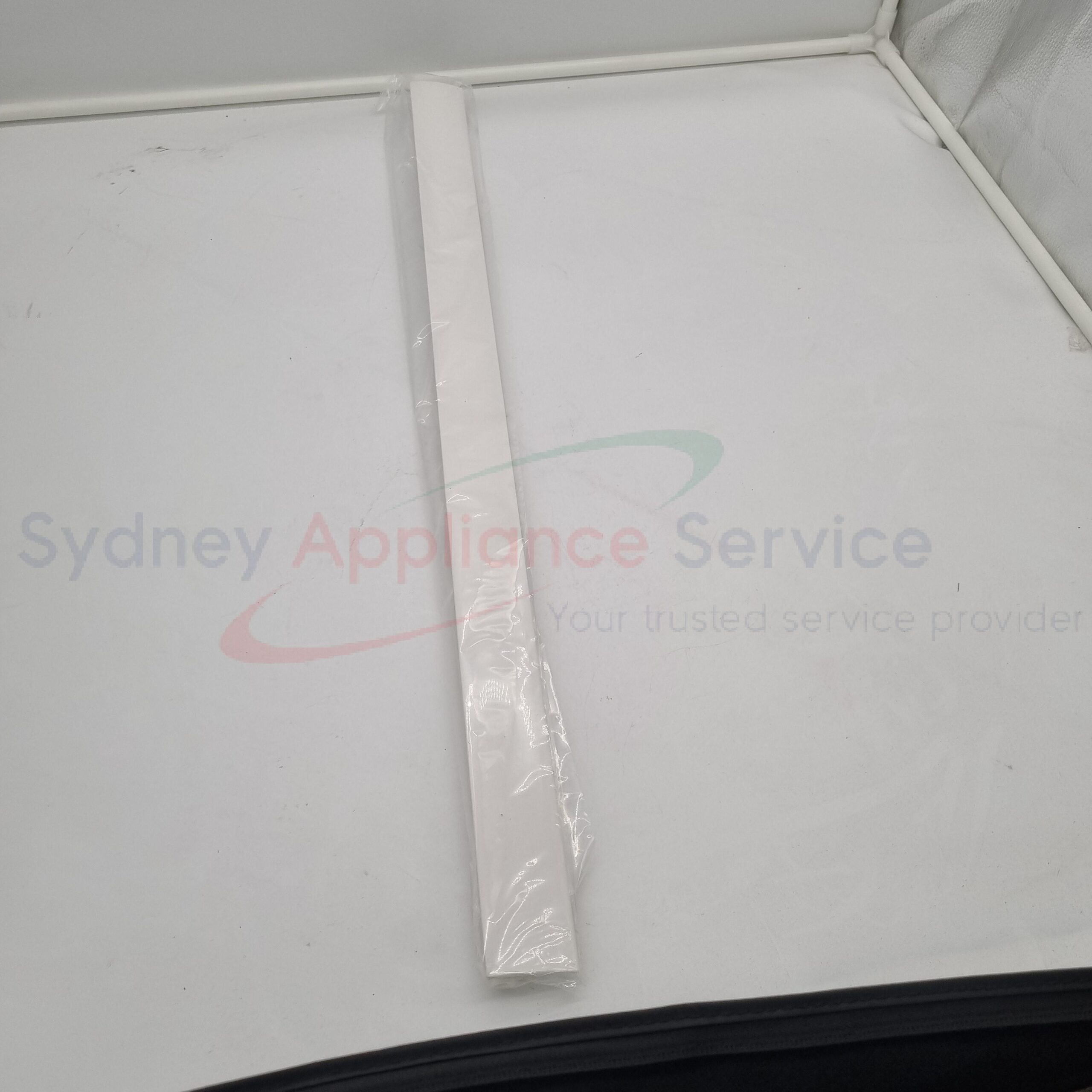 MITSUBISHI ELECTRIC AIR CON AUTO VANE-U PKFY-P40VHM-ER1 - R01E32002 - R01E32002 - Part for - - Models: PKFY-P32VHM-E, PKFY-P32VHM-ER1, PKFY-P32VHM-ER2, PKFY-P40VHM-E, PKFY-P40VHM-ER1, PKFY-P40VHM-ER2 MITSUBISHI ELECTRIC AIR CON AUTO VANE-U PKFY-P40VHM-ER1 - R01E32002 - R01E32002 - Part for - - Models: PKFY-P32VHM-E, PKFY-P32VHM-ER1, PKFY-P32VHM-ER2, PKFY-P40VHM-E, PKFY-P40VHM-ER1, PKFY-P40VHM-ER2