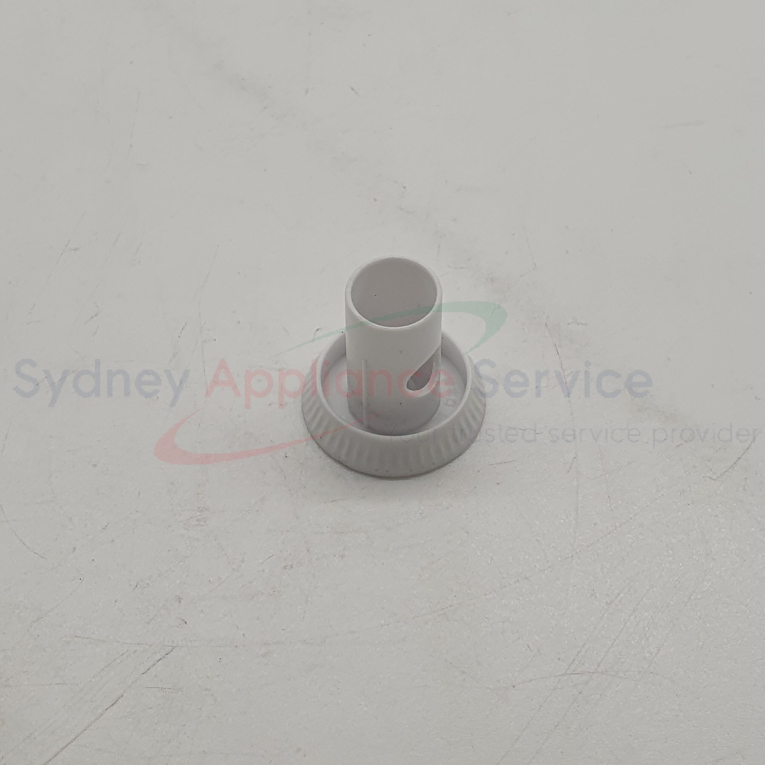 HISENSE PIPE LID - K1914910 - K1914910 - Part for - - Models: HR6CF523, HRCF200 HISENSE PIPE LID - K1914910 - K1914910 - Part for - - Models: HR6CF523, HRCF200