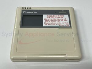 DAIKIN AIR CON REMOTE CONTROLLER W:121510J/8 - 2190598