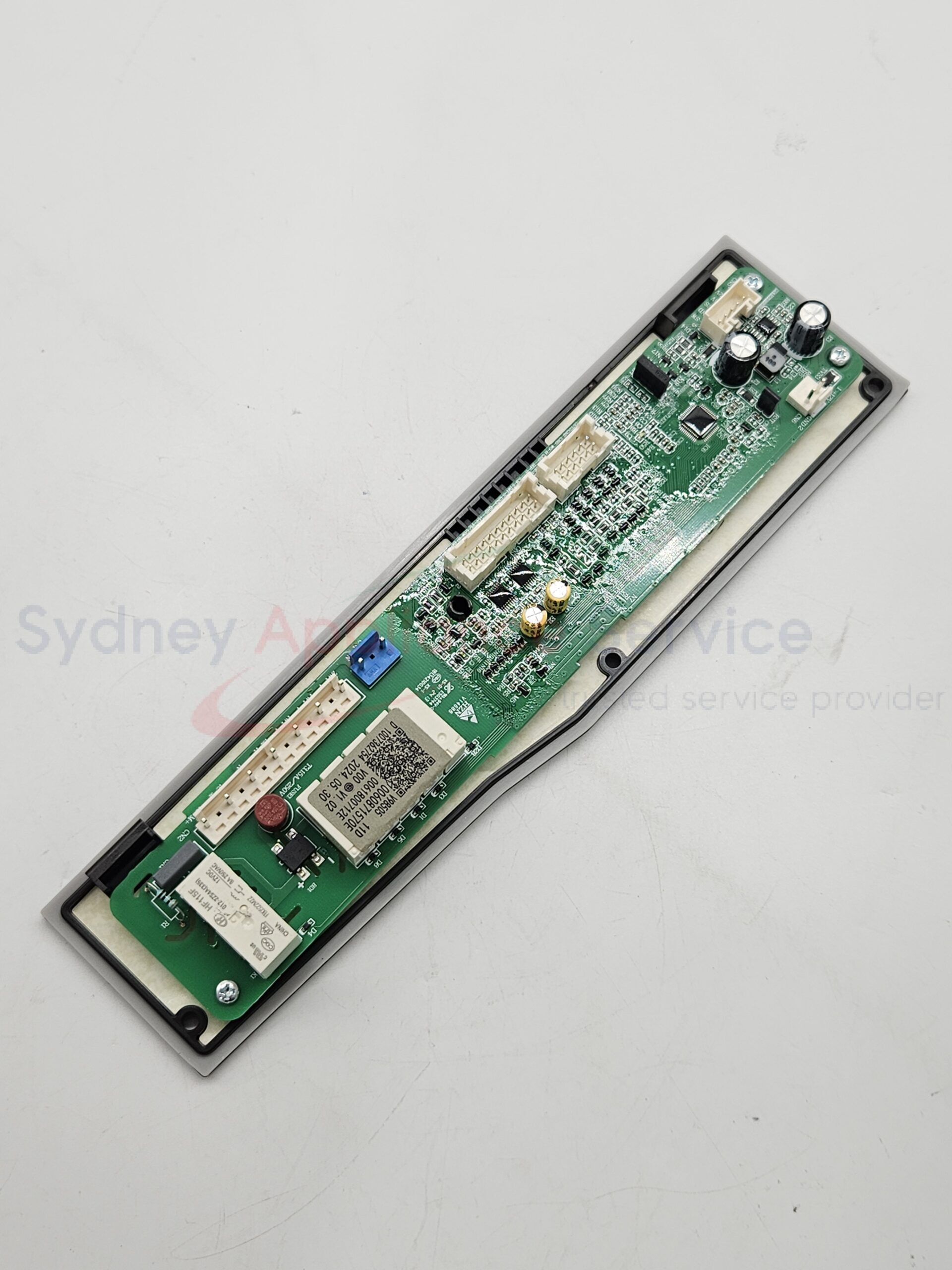 BOARD CONTROL IM ASSY - H0060871570E - H0060871570E - Part for - - Models: 62288-A, HRF680YZC BOARD CONTROL IM ASSY - H0060871570E - H0060871570E - Part for - - Models: 62288-A, HRF680YZC