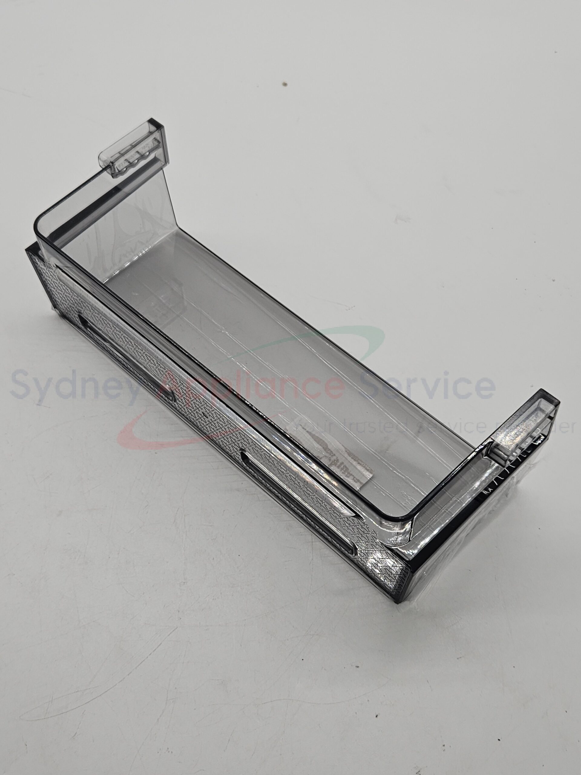 HISENSE LOWER SHELF FRZ - K2356812 - K2356812 - Part for - - Models: B4X5G, B6BGY, B8NE5, B8U35, HRSBS540BW, HRSBS540SW HISENSE LOWER SHELF FRZ - K2356812 - K2356812 - Part for - - Models: B4X5G, B6BGY, B8NE5, B8U35, HRSBS540BW, HRSBS540SW