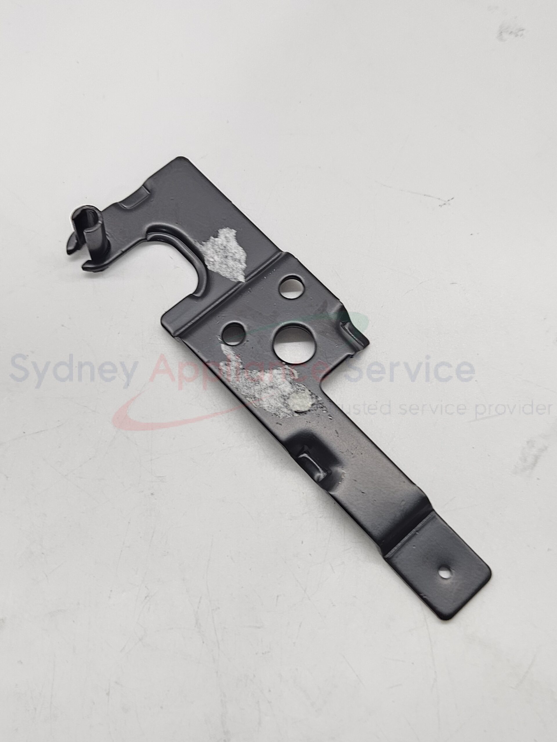 HAIER COVER HINGE LH UPPER - H0060111418 - H0060111418 - Part for - - Models: 61211-A, HMD440X HAIER COVER HINGE LH UPPER - H0060111418 - H0060111418 - Part for - - Models: 61211-A, HMD440X